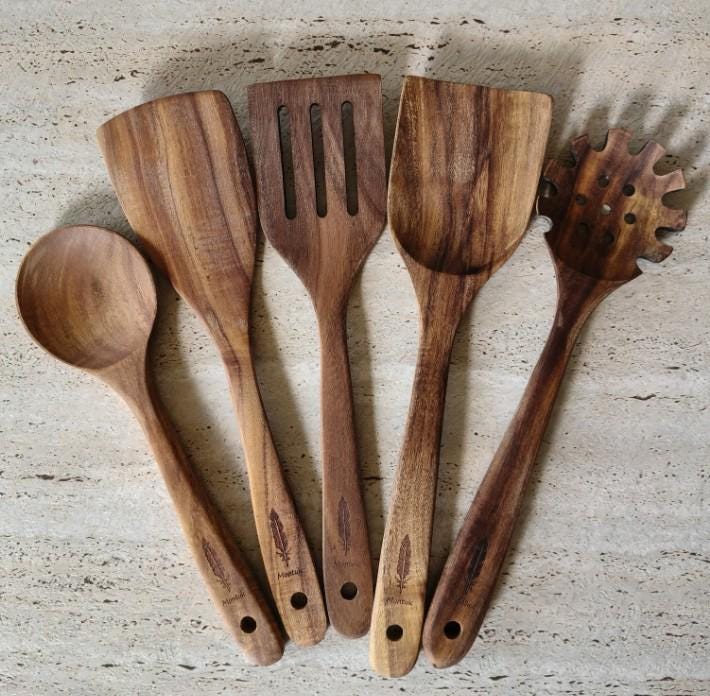 Raw Unfinished Montuk 10-Piece Teak Wood Cooking Utensils Set – Natural, Uncoated Kitchen Spoons